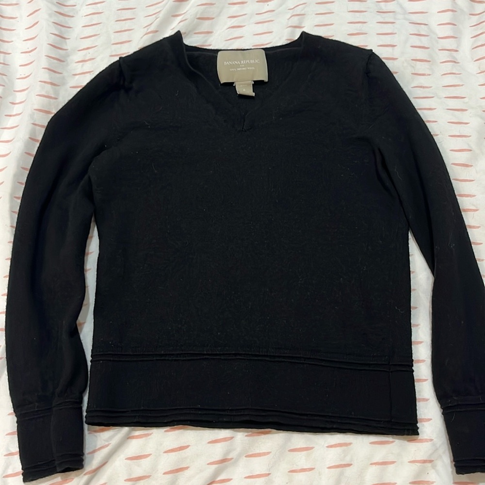 Banana Republic wool black sweater